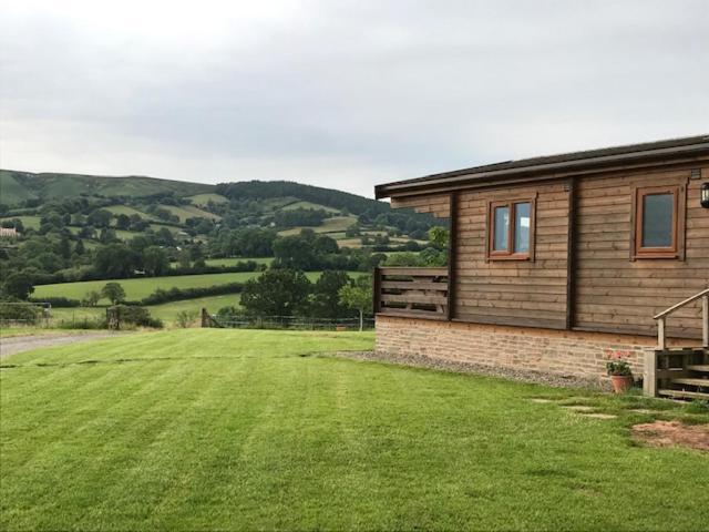 Redwood Lodge Ludlow Bagian luar foto